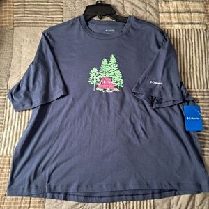 Columbia T shirt. 1X
NEW